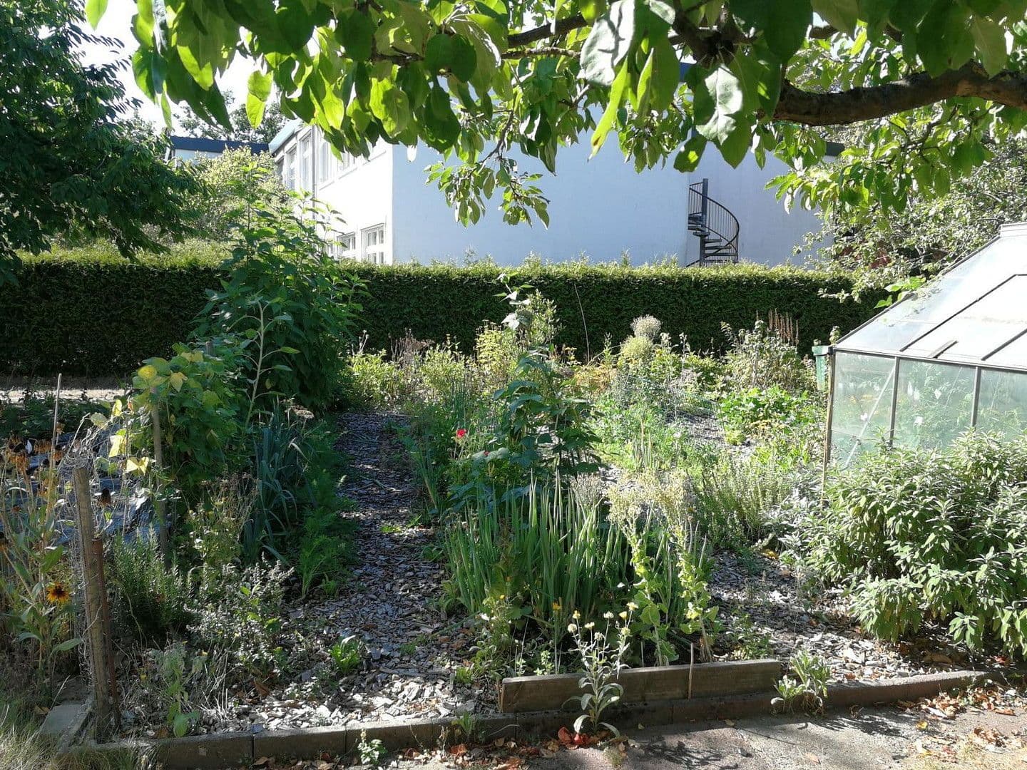 Predaj domu 174 m², pozemek 1.787 m², Alte Heerstraße 25, Wesendorf, Dolné Sasko Predaj domu 174 m², pozemek 1.787 m², Alte Heerstraße 25, Wesendorf, Dolné Sasko