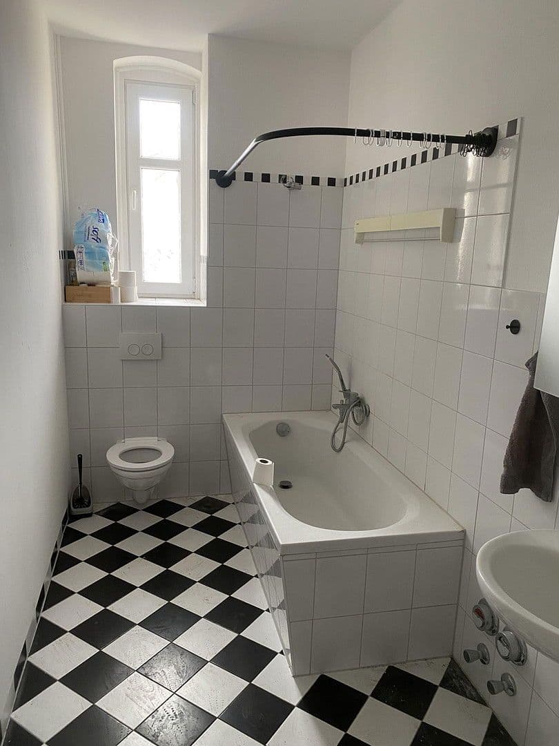 Prenájom bytu 2-izbový 62 m², Cottbus, Brandenbursko Prenájom bytu 2-izbový 62 m², Cottbus, Brandenbursko