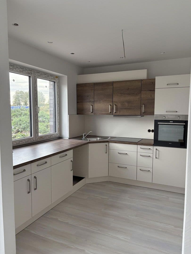 Prenájom domu 133 m², pozemek 449 m², Am Osterbruch 58a, Hammah, Dolné Sasko Prenájom domu 133 m², pozemek 449 m², Am Osterbruch 58a, Hammah, Dolné Sasko