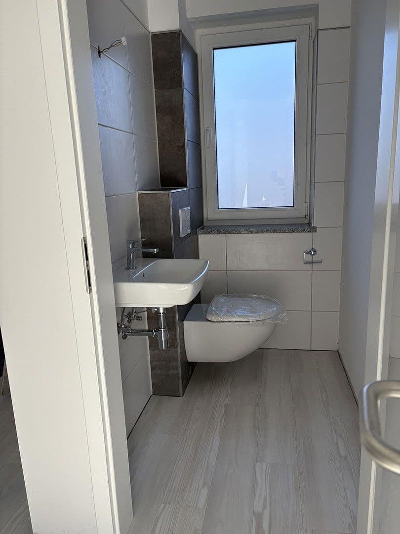 Prenájom domu 133 m², pozemek 449 m², Am Osterbruch 58a, Hammah, Dolné Sasko Prenájom domu 133 m², pozemek 449 m², Am Osterbruch 58a, Hammah, Dolné Sasko