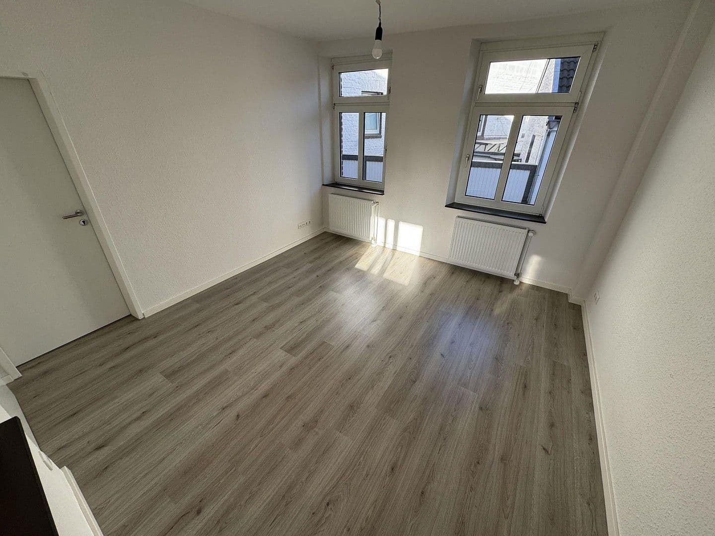 Prenájom kancelárie 122 m², Weberstraße 1, Heinsberg, Severné Porýnie - Westfálsko Prenájom kancelárie 122 m², Weberstraße 1, Heinsberg, Severné Porýnie - Westfálsko