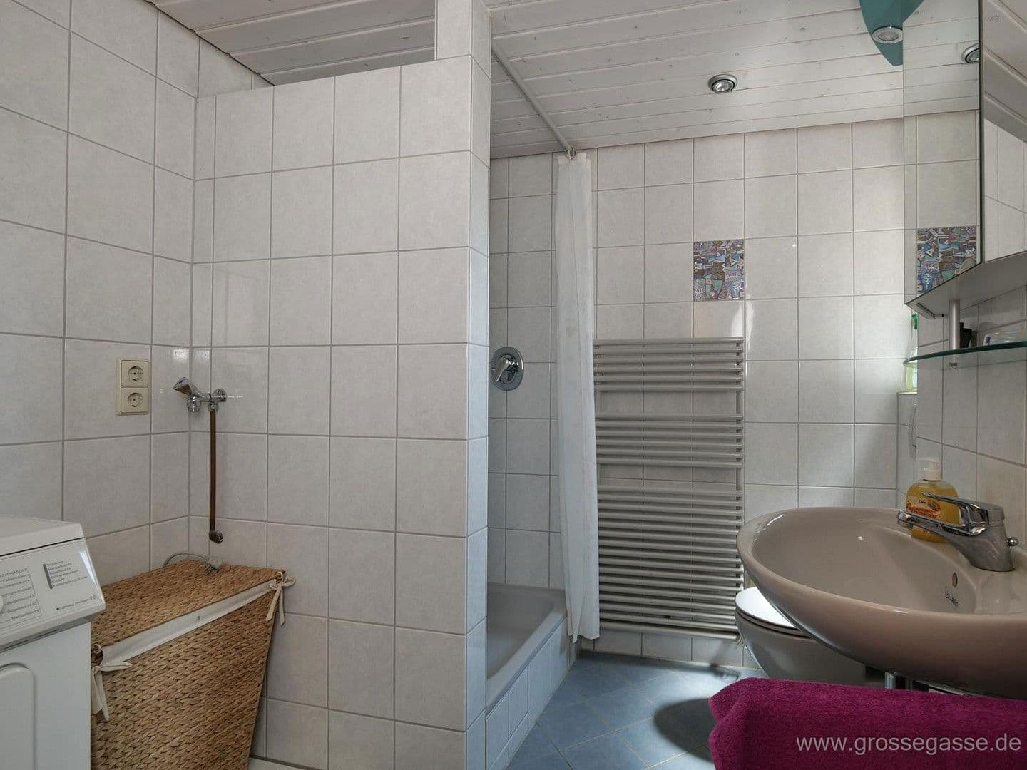 Predaj domu 179 m², pozemek 133 m², Schönaich, Bádensko-Wurttembersko Predaj domu 179 m², pozemek 133 m², Schönaich, Bádensko-Wurttembersko