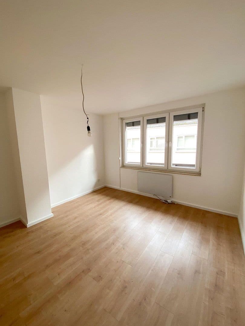 Predaj bytu 2-izbový 57 m², Pforzheim, Bádensko-Wurttembersko Predaj bytu 2-izbový 57 m², Pforzheim, Bádensko-Wurttembersko