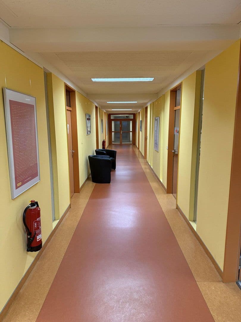 Prenájom kancelárie 367 m², Friedrich-Karl-Straße 55, Bremen, Brémy Prenájom kancelárie 367 m², Friedrich-Karl-Straße 55, Bremen, Brémy