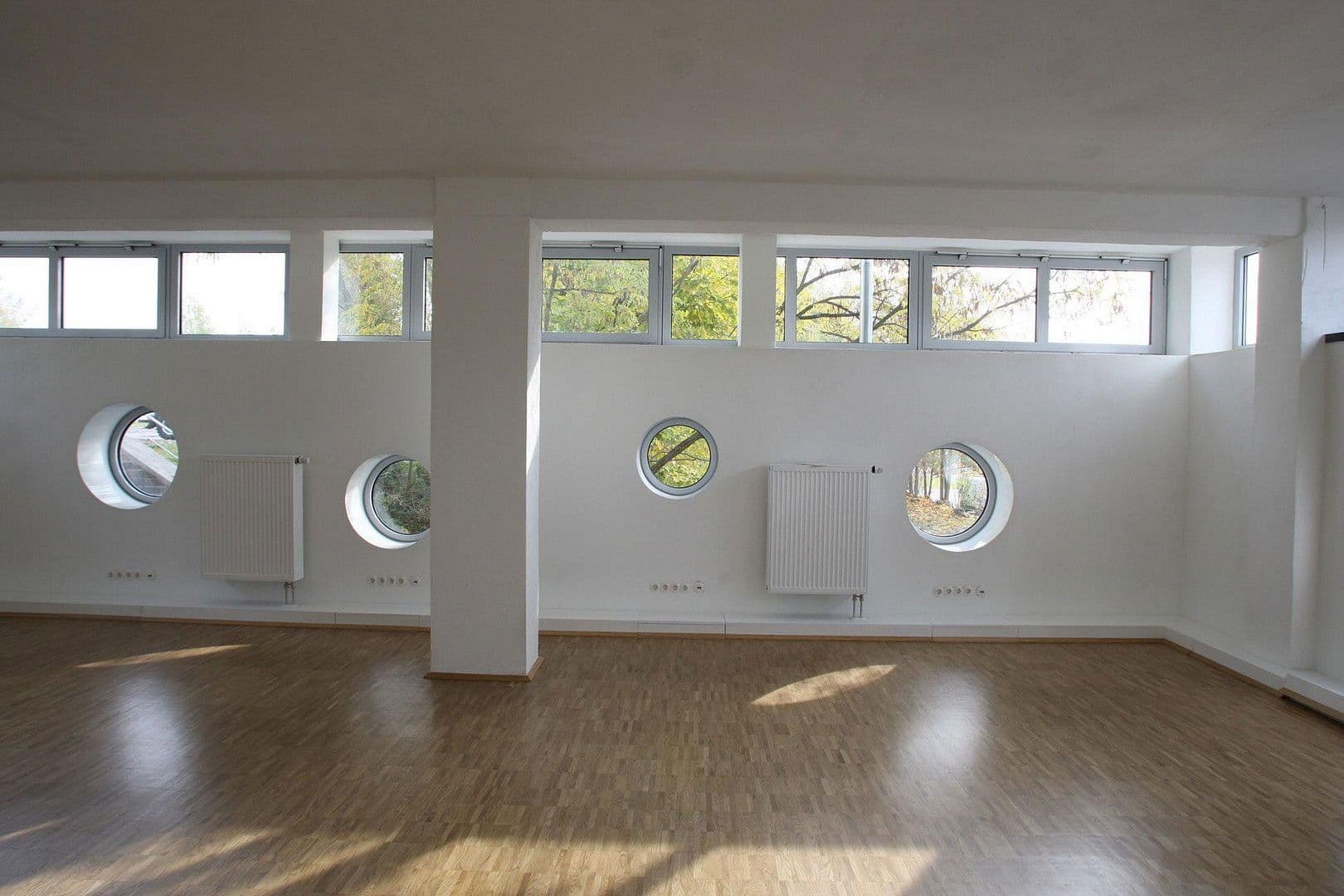 Prenájom kancelárie 293 m², Königsbrücker Straße 96, Dresden, Sasko Prenájom kancelárie 293 m², Königsbrücker Straße 96, Dresden, Sasko