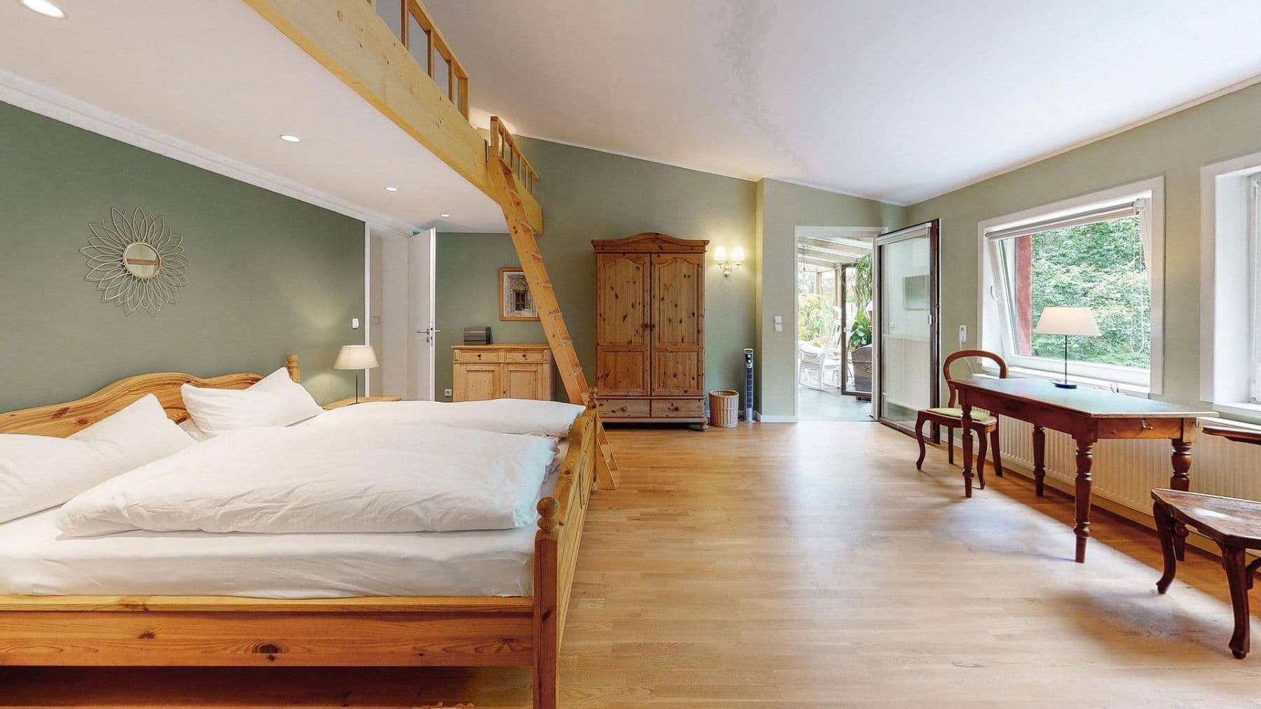 Predaj domu 389 m², pozemek 3.076 m², Daimlerstr. 14, Taunusstein, Hesensko Predaj domu 389 m², pozemek 3.076 m², Daimlerstr. 14, Taunusstein, Hesensko