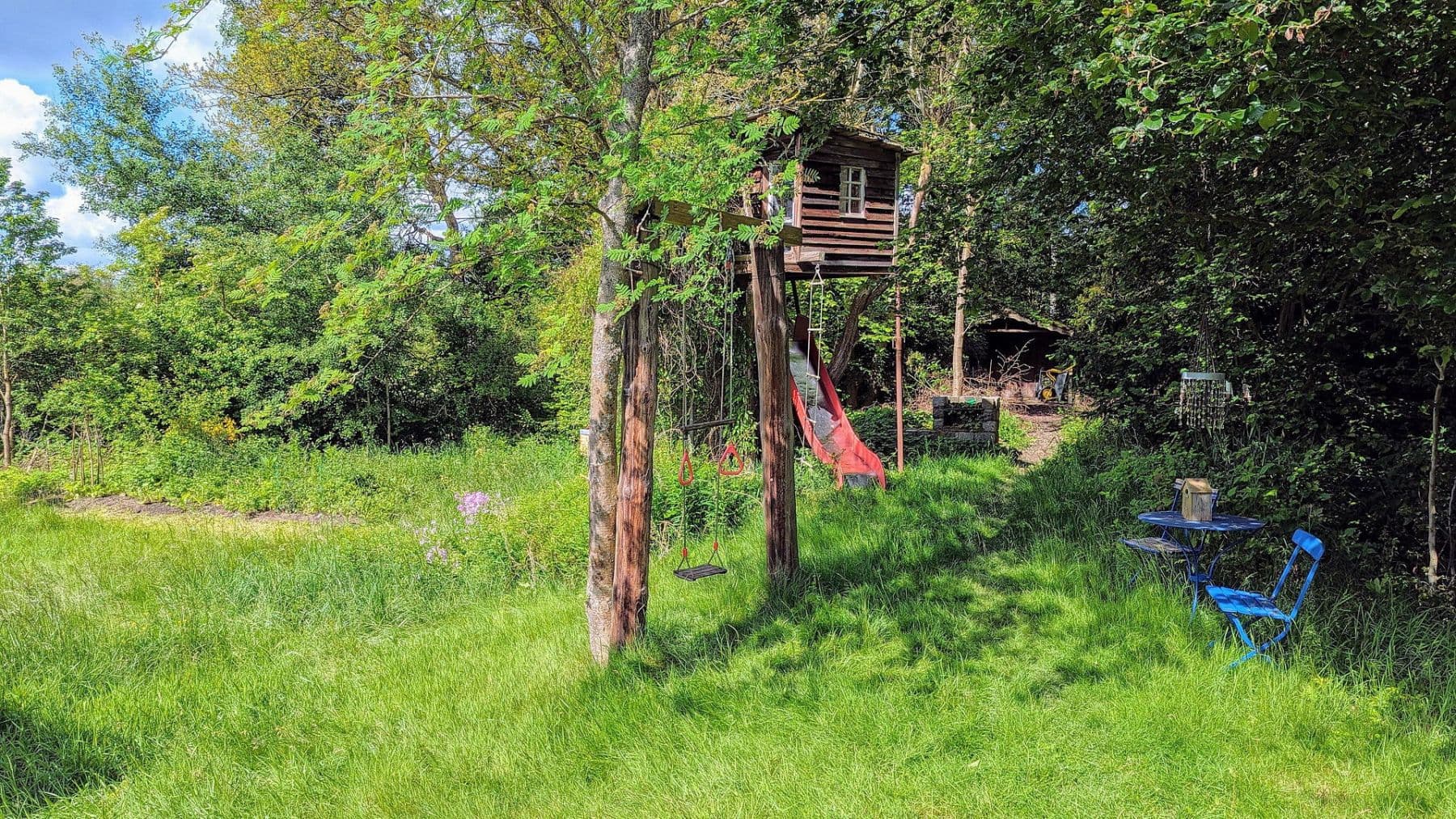 Predaj domu 389 m², pozemek 3.076 m², Daimlerstr. 14, Taunusstein, Hesensko Predaj domu 389 m², pozemek 3.076 m², Daimlerstr. 14, Taunusstein, Hesensko