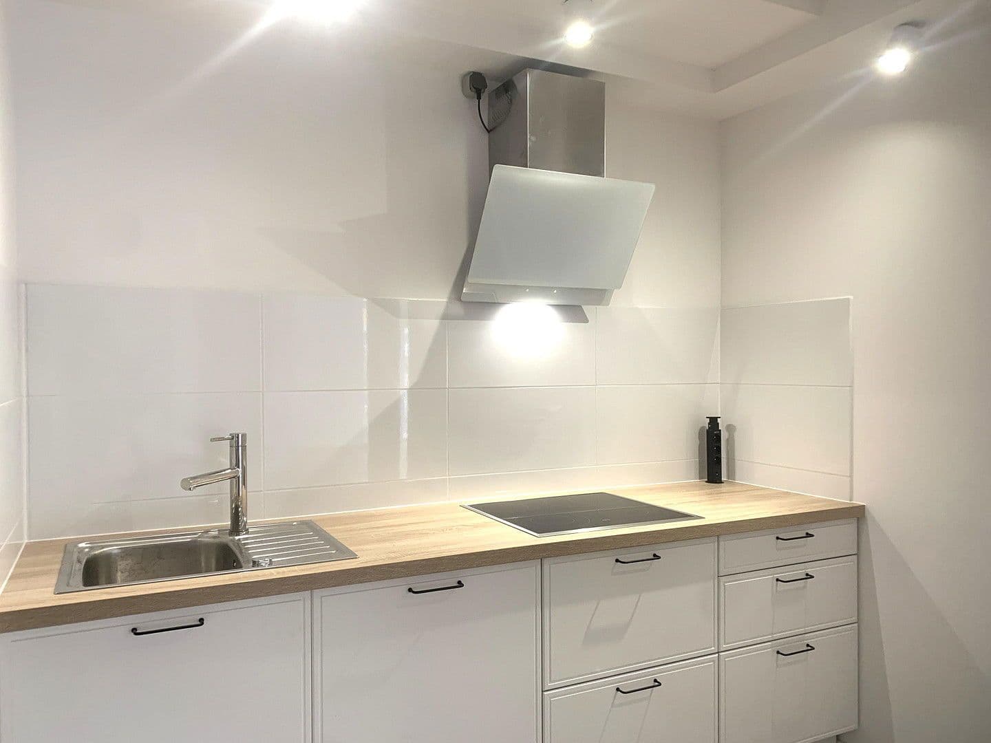 Prenájom bytu 2-izbový 87 m², Hauptstraße 16, Altenmedingen, Dolné Sasko Prenájom bytu 2-izbový 87 m², Hauptstraße 16, Altenmedingen, Dolné Sasko