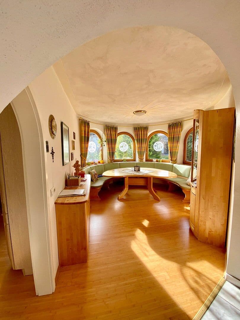 Predaj domu 290 m², pozemek 2.261 m², Bad Wörishofen, Bavorsko Predaj domu 290 m², pozemek 2.261 m², Bad Wörishofen, Bavorsko