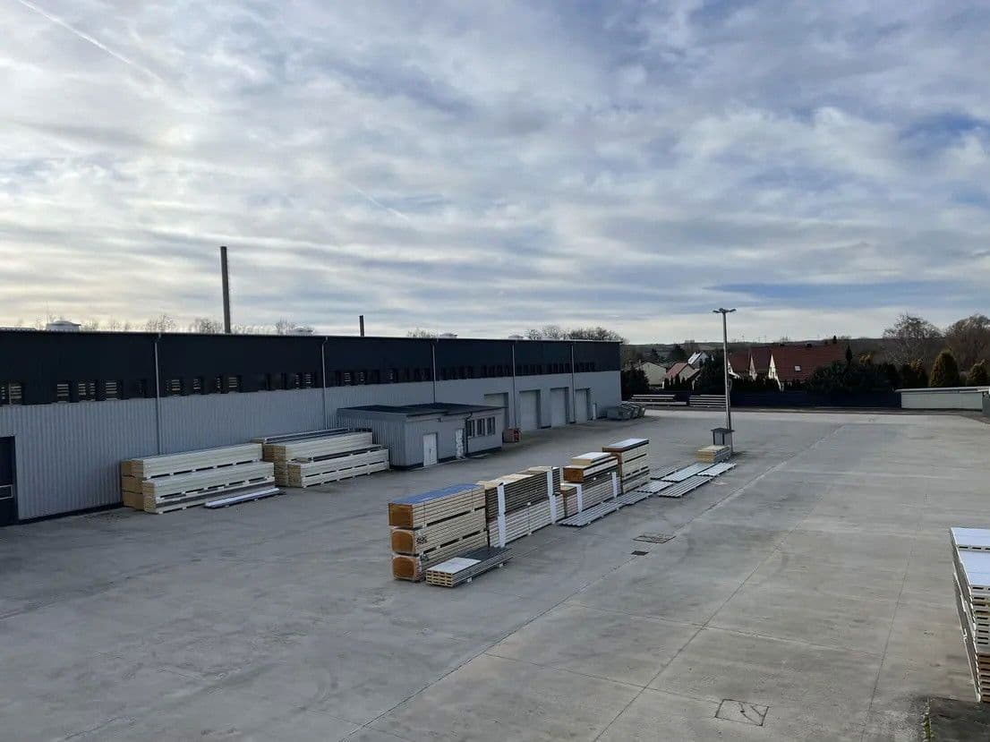 Predaj nebytového priestoru 91.101 m², Wettin-Löbejün, Sasko-Anhaltsko Predaj nebytového priestoru 91.101 m², Wettin-Löbejün, Sasko-Anhaltsko