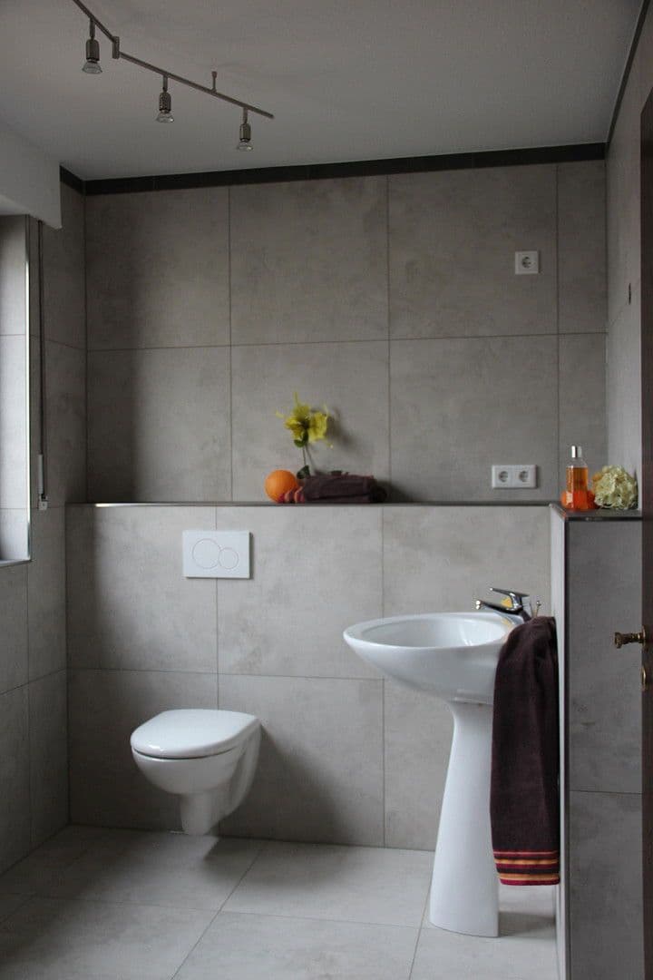 Prenájom bytu 3-izbový 95 m², Wagenfeld, Dolné Sasko Prenájom bytu 3-izbový 95 m², Wagenfeld, Dolné Sasko