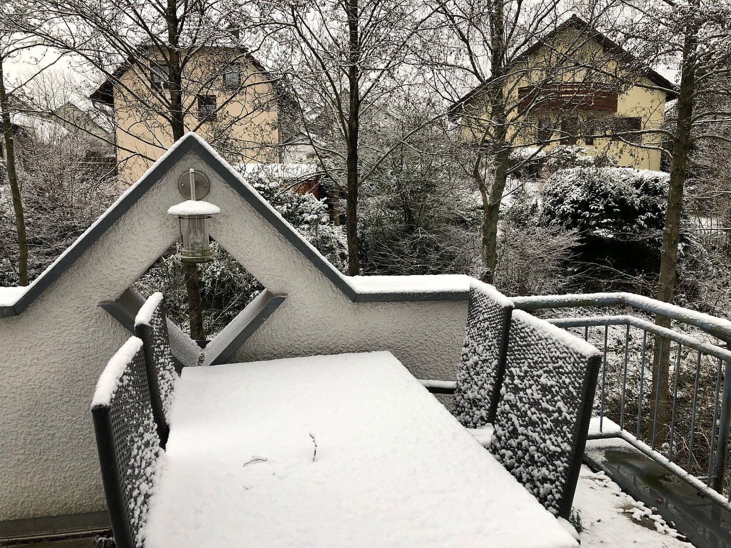 Prenájom bytu 3-izbový 82 m², Zitzenbachstrasse 47, Kreuztal, Severné Porýnie - Westfálsko Prenájom bytu 3-izbový 82 m², Zitzenbachstrasse 47, Kreuztal, Severné Porýnie - Westfálsko