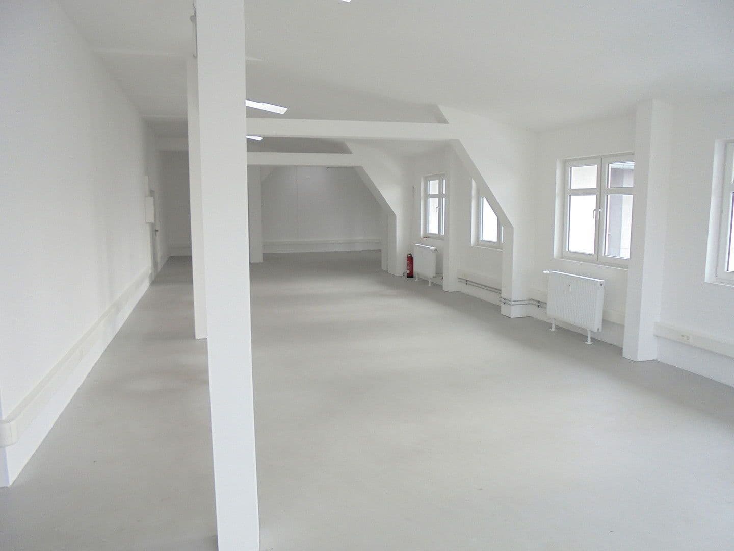 Prenájom kancelárie 158 m², Niemetzstr. 47-49, Berlin, Berlín Prenájom kancelárie 158 m², Niemetzstr. 47-49, Berlin, Berlín