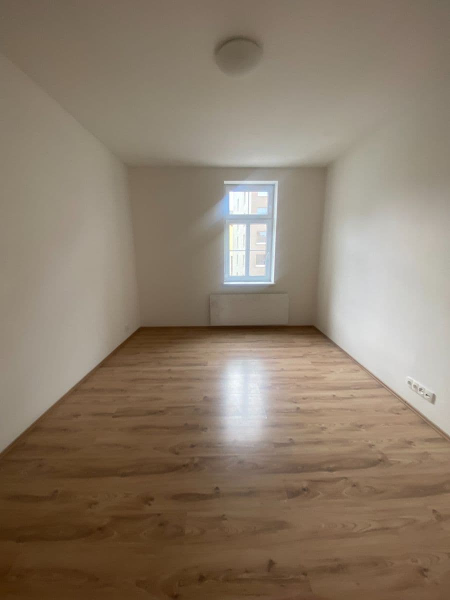 Prenájom bytu 2-izbový 50 m², Nuselská, Praha, Praha Prenájom bytu 2-izbový 50 m², Nuselská, Praha, Praha