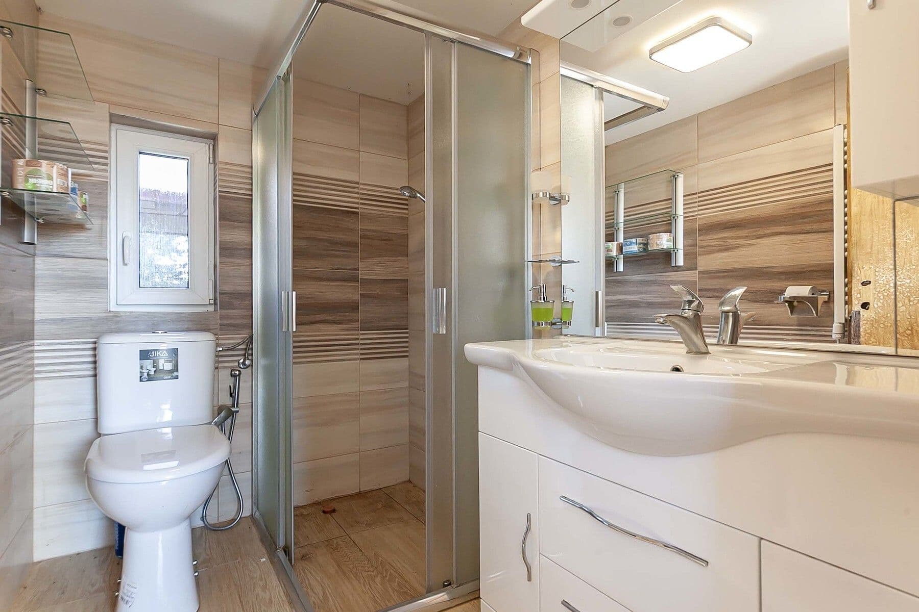 Predaj rekreačného objektu 100 m², pozemek 462 m², Stříbrná Skalice, Středočeský kraj Predaj rekreačného objektu 100 m², pozemek 462 m², Stříbrná Skalice, Středočeský kraj