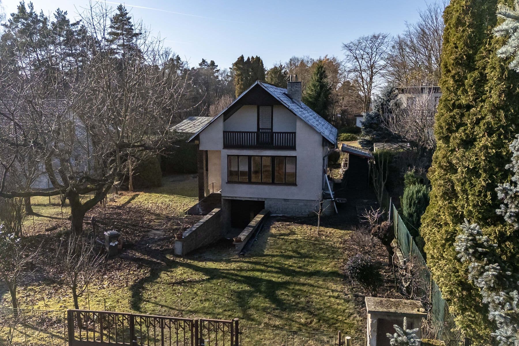 Predaj rekreačného objektu 100 m², pozemek 462 m², Stříbrná Skalice, Středočeský kraj Predaj rekreačného objektu 100 m², pozemek 462 m², Stříbrná Skalice, Středočeský kraj