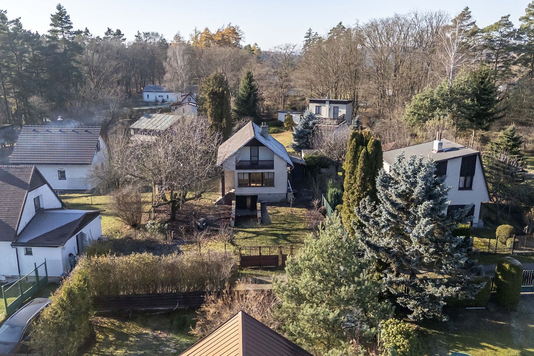 Predaj rekreačného objektu 100 m², pozemek 462 m², Stříbrná Skalice, Středočeský kraj Predaj rekreačného objektu 100 m², pozemek 462 m², Stříbrná Skalice, Středočeský kraj