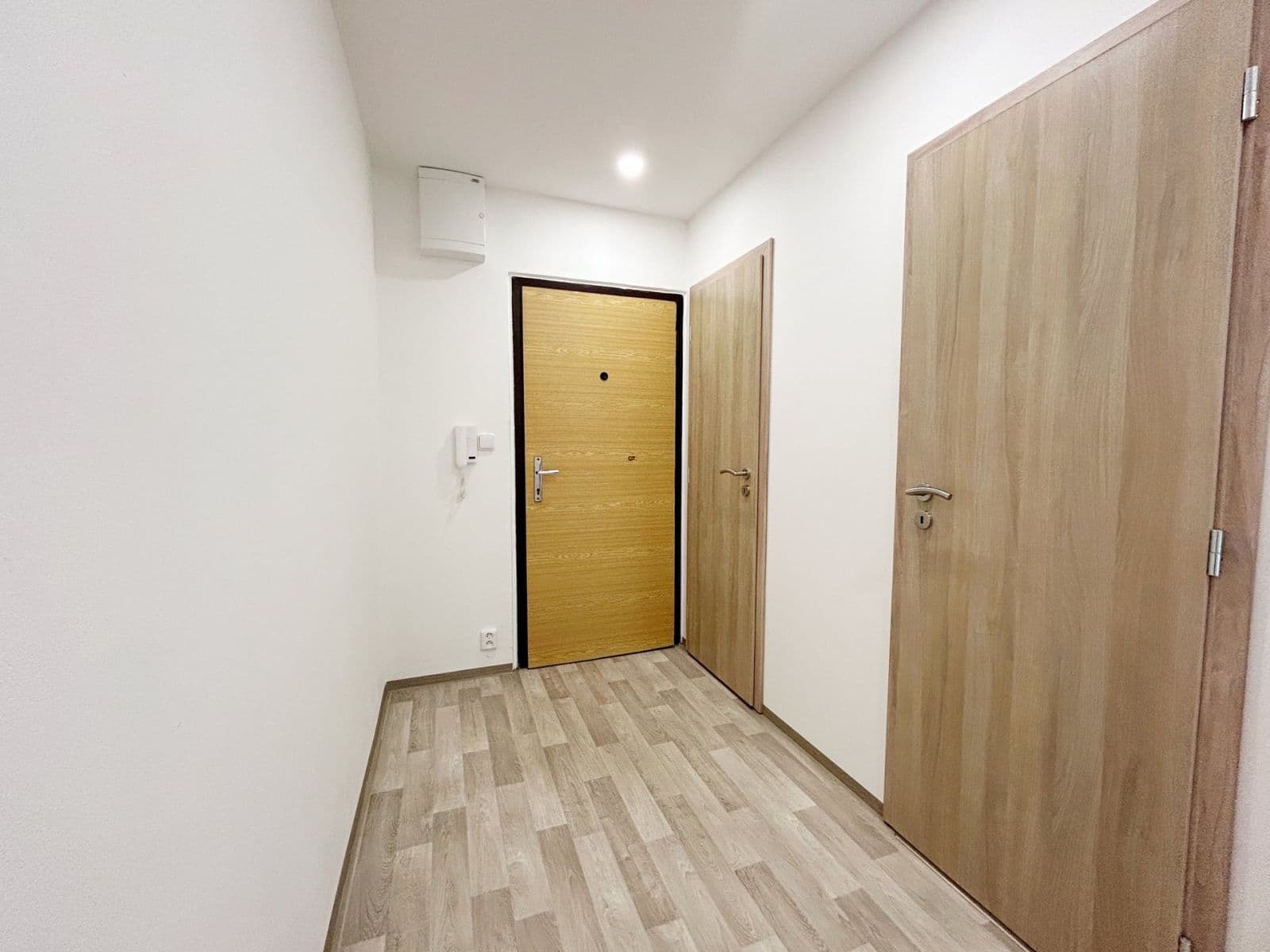 Prenájom bytu 2-izbový 45 m², Kpt. Stránského, Praha, Praha Prenájom bytu 2-izbový 45 m², Kpt. Stránského, Praha, Praha