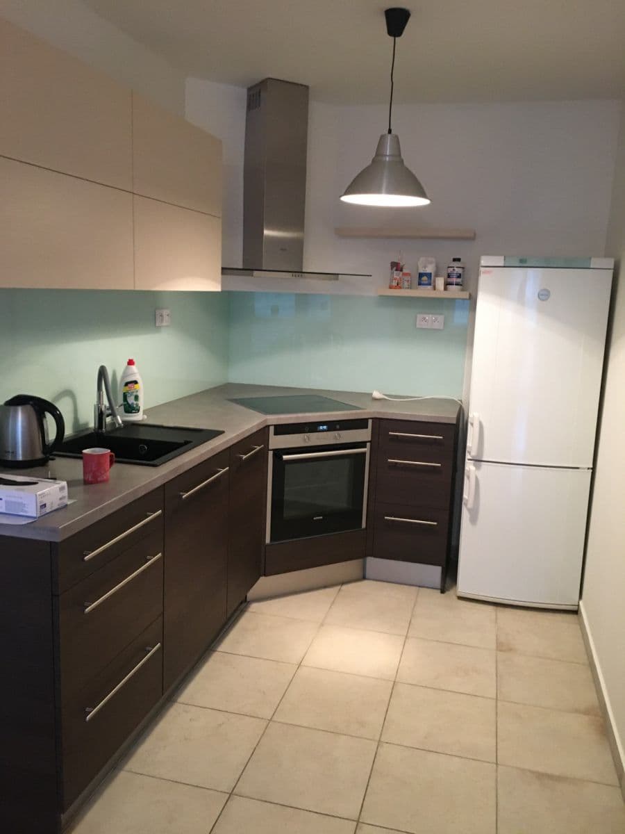 Prenájom bytu 2-izbový 56 m², Bešůvka, Brno, Jihomoravský kraj Prenájom bytu 2-izbový 56 m², Bešůvka, Brno, Jihomoravský kraj