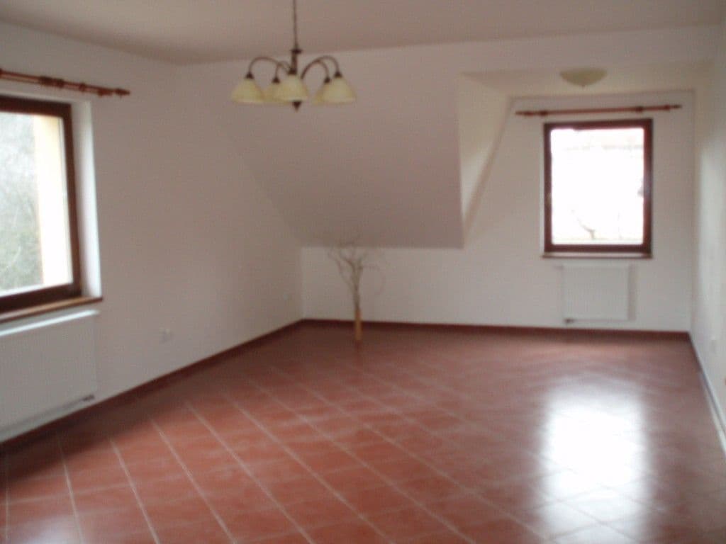 Prenájom bytu 3-izbový 96 m², U Kruhárny, Dobřichovice, Středočeský kraj Prenájom bytu 3-izbový 96 m², U Kruhárny, Dobřichovice, Středočeský kraj