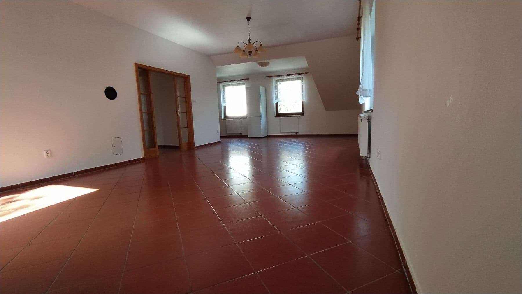 Prenájom bytu 3-izbový 96 m², U Kruhárny, Dobřichovice, Středočeský kraj Prenájom bytu 3-izbový 96 m², U Kruhárny, Dobřichovice, Středočeský kraj