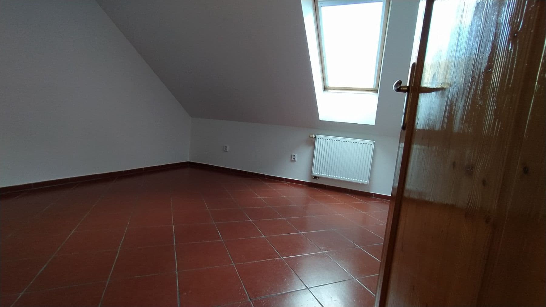 Prenájom bytu 3-izbový 96 m², U Kruhárny, Dobřichovice, Středočeský kraj Prenájom bytu 3-izbový 96 m², U Kruhárny, Dobřichovice, Středočeský kraj