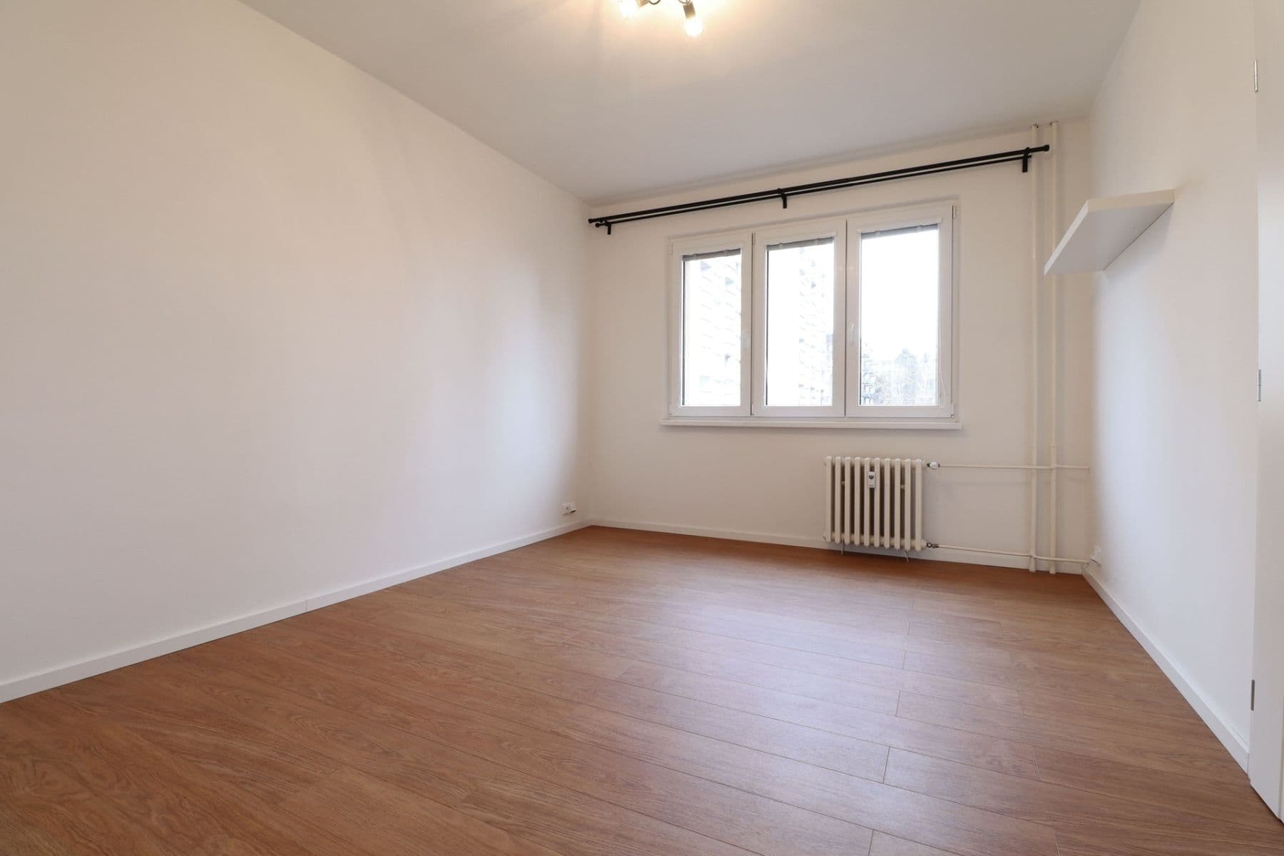 Prenájom bytu 2-izbový 52 m², Evropská, Praha, Praha Prenájom bytu 2-izbový 52 m², Evropská, Praha, Praha