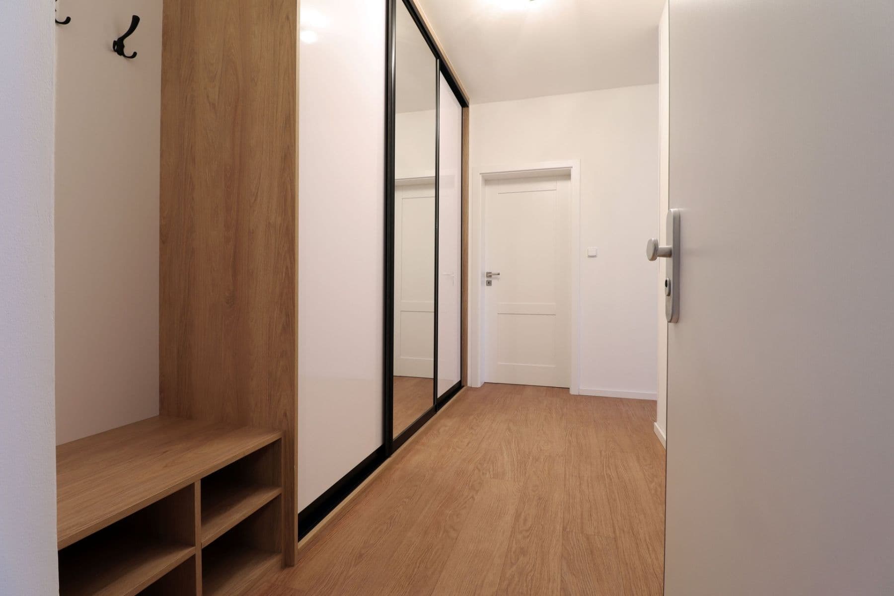 Prenájom bytu 2-izbový 52 m², Evropská, Praha, Praha Prenájom bytu 2-izbový 52 m², Evropská, Praha, Praha