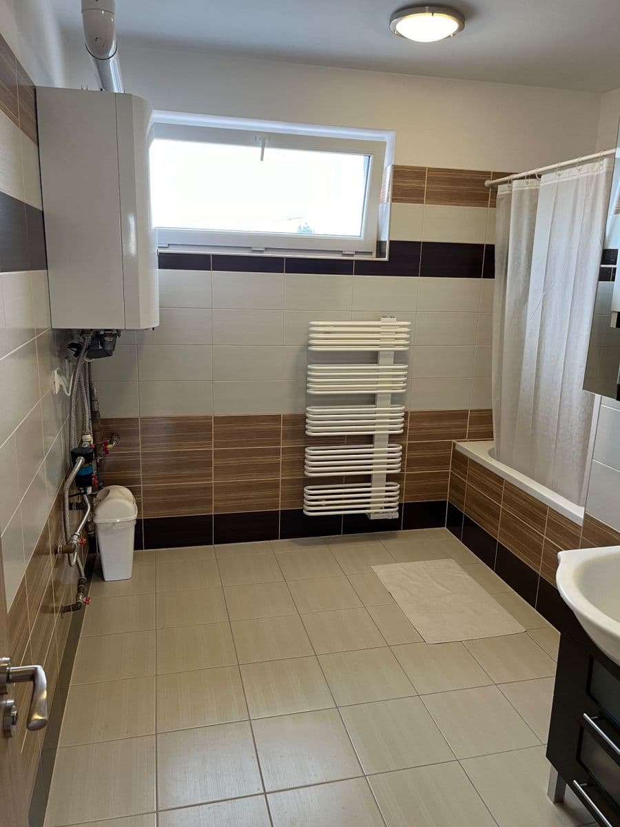 Predaj domu 112 m², pozemek 441 m², Jarabinová, Chorvátsky Grob, Bratislavský kraj Predaj domu 112 m², pozemek 441 m², Jarabinová, Chorvátsky Grob, Bratislavský kraj