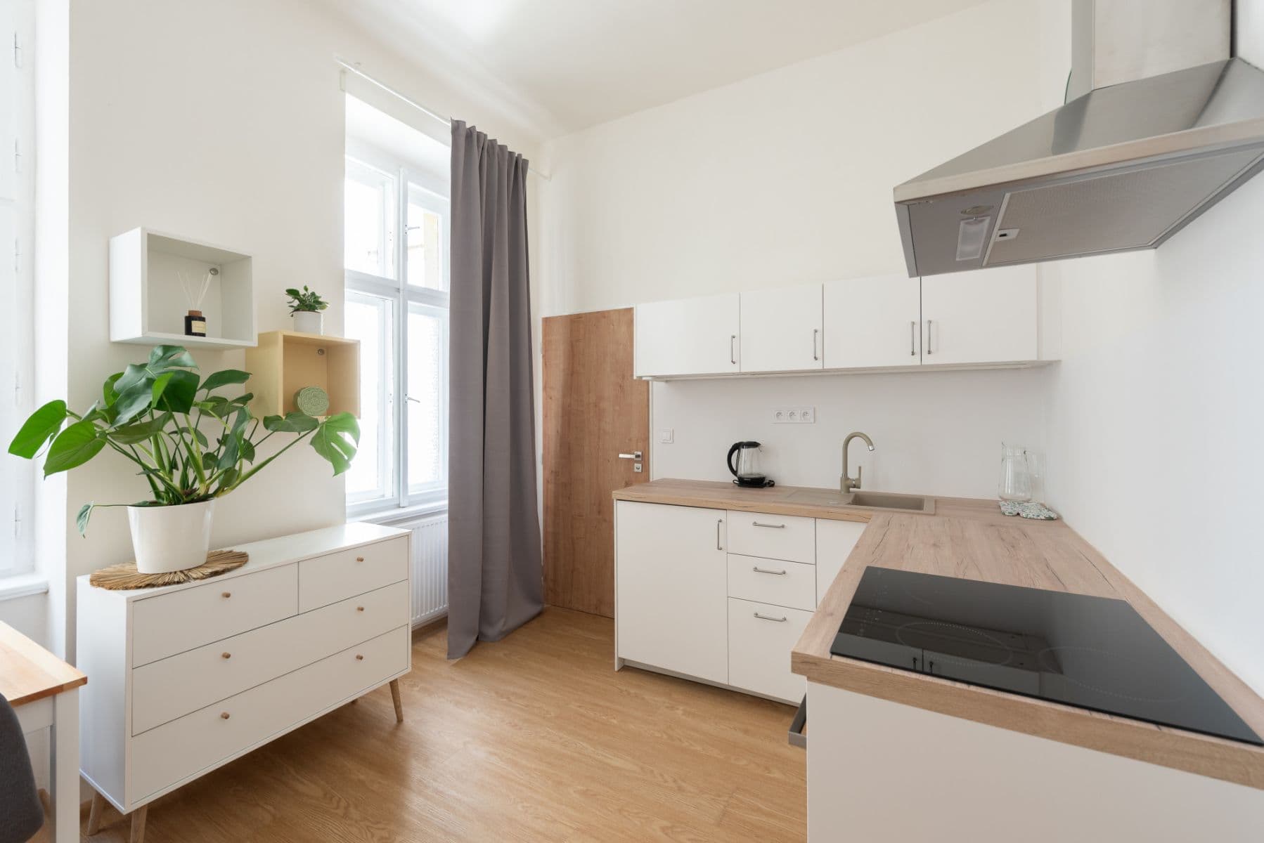Prenájom bytu 22 m², Těšnov, Praha, Praha Prenájom bytu 22 m², Těšnov, Praha, Praha