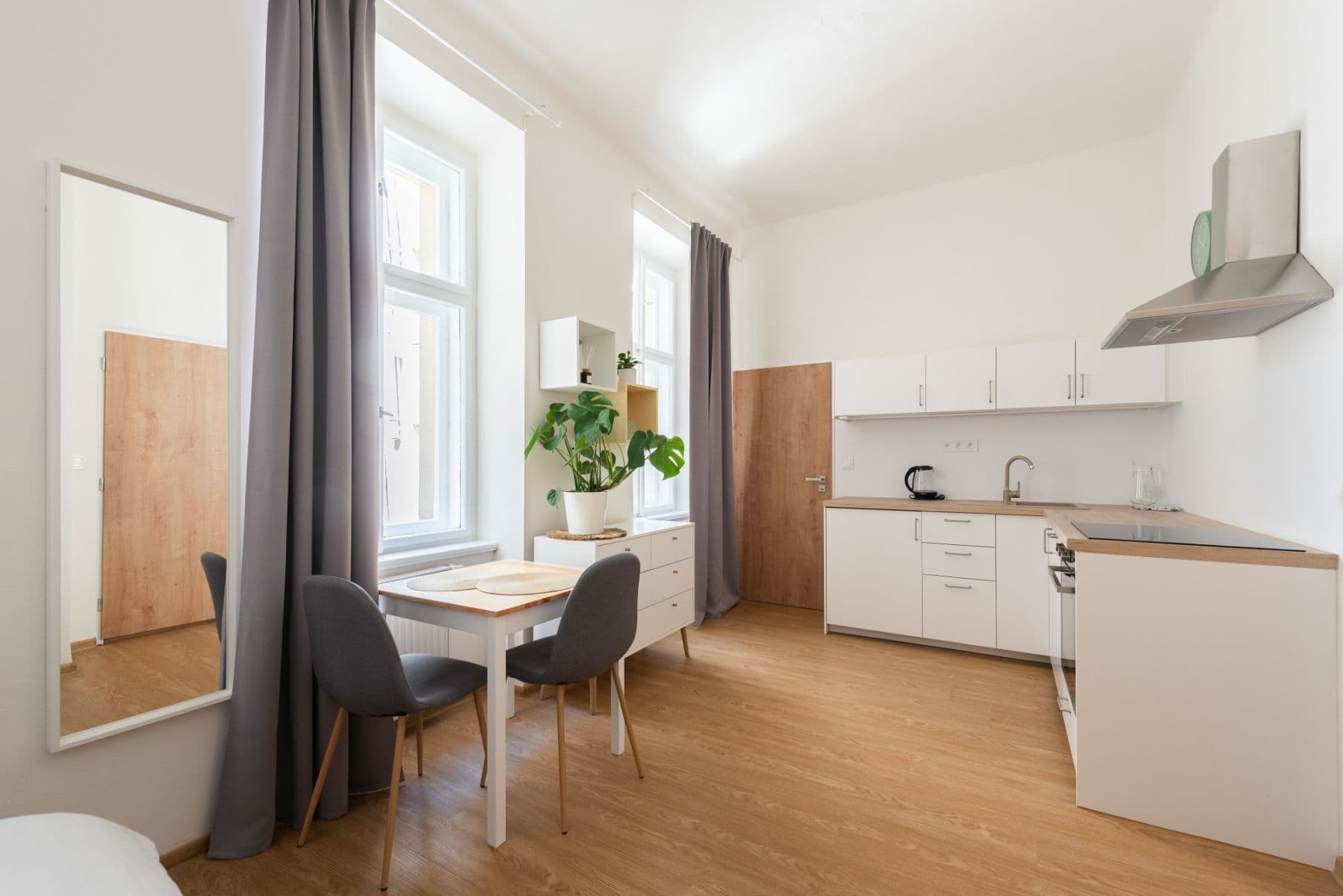 Prenájom bytu 22 m², Těšnov, Praha, Praha Prenájom bytu 22 m², Těšnov, Praha, Praha