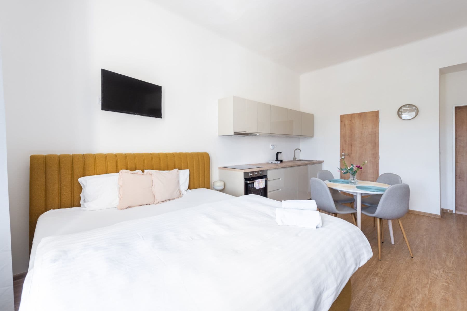 Prenájom bytu 30 m², Těšnov, Praha, Praha Prenájom bytu 30 m², Těšnov, Praha, Praha