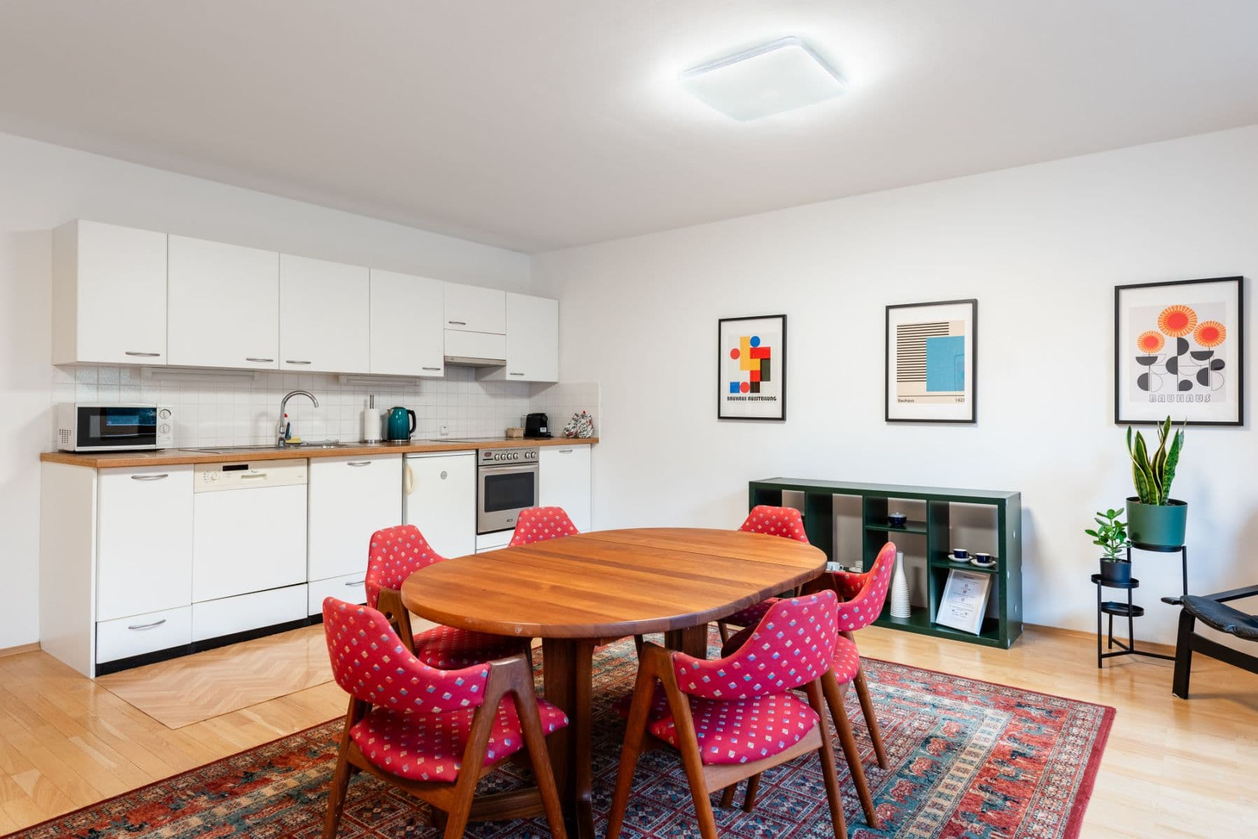 Prenájom bytu 80 m², Rostovská, Praha, Praha Prenájom bytu 80 m², Rostovská, Praha, Praha