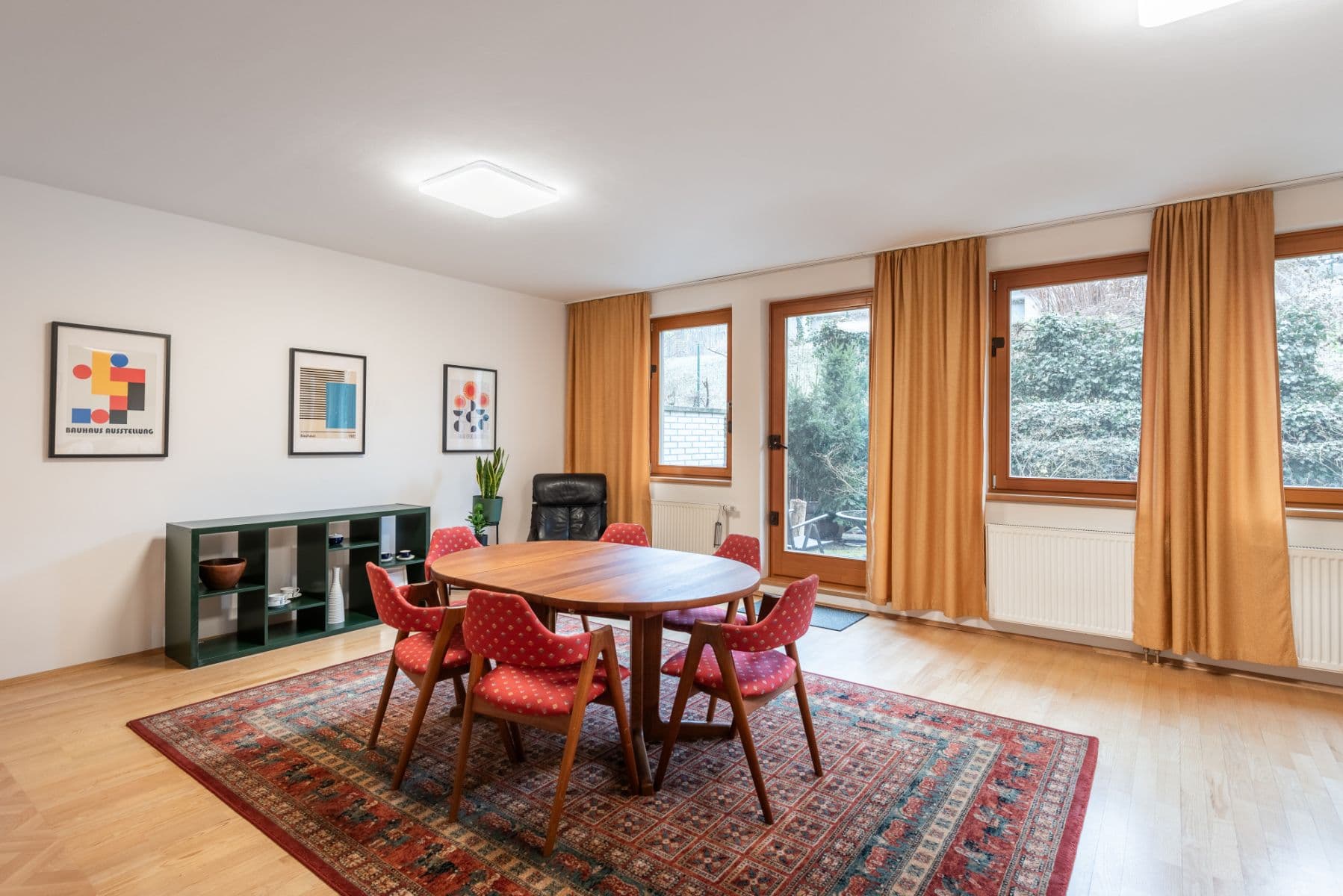 Prenájom bytu 80 m², Rostovská, Praha, Praha Prenájom bytu 80 m², Rostovská, Praha, Praha