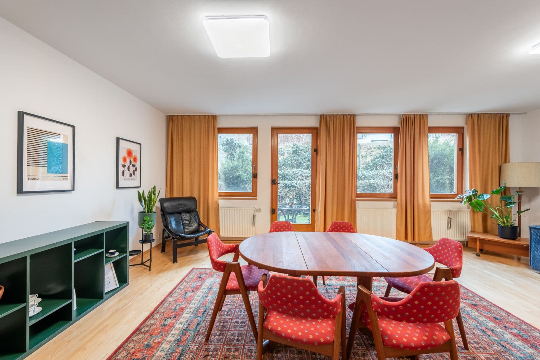 Prenájom bytu 80 m², Rostovská, Praha, Praha Prenájom bytu 80 m², Rostovská, Praha, Praha