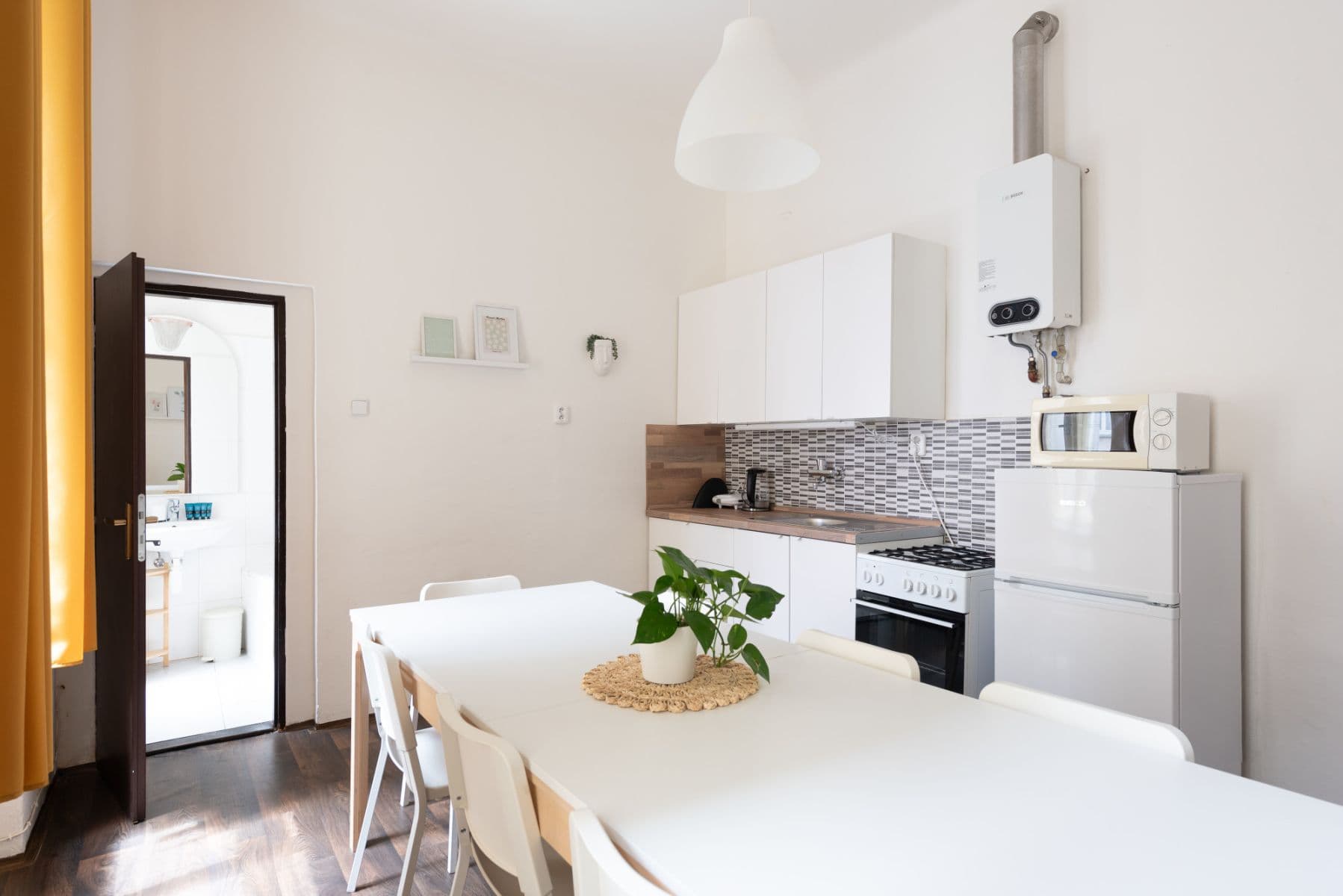 Prenájom bytu 68 m², Těšnov, Praha, Praha Prenájom bytu 68 m², Těšnov, Praha, Praha