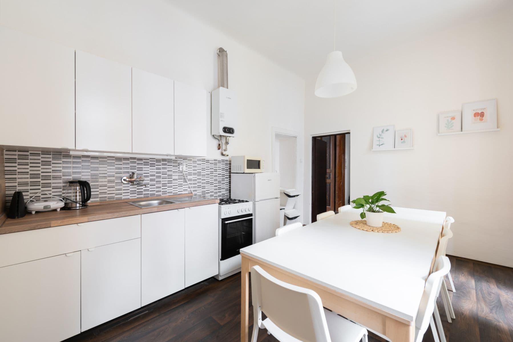 Prenájom bytu 68 m², Těšnov, Praha, Praha Prenájom bytu 68 m², Těšnov, Praha, Praha