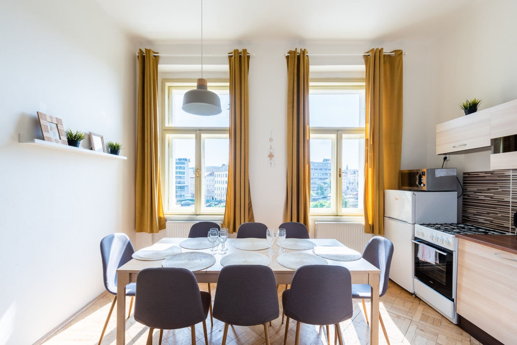 Prenájom bytu 74 m², Těšnov, Praha, Praha Prenájom bytu 74 m², Těšnov, Praha, Praha