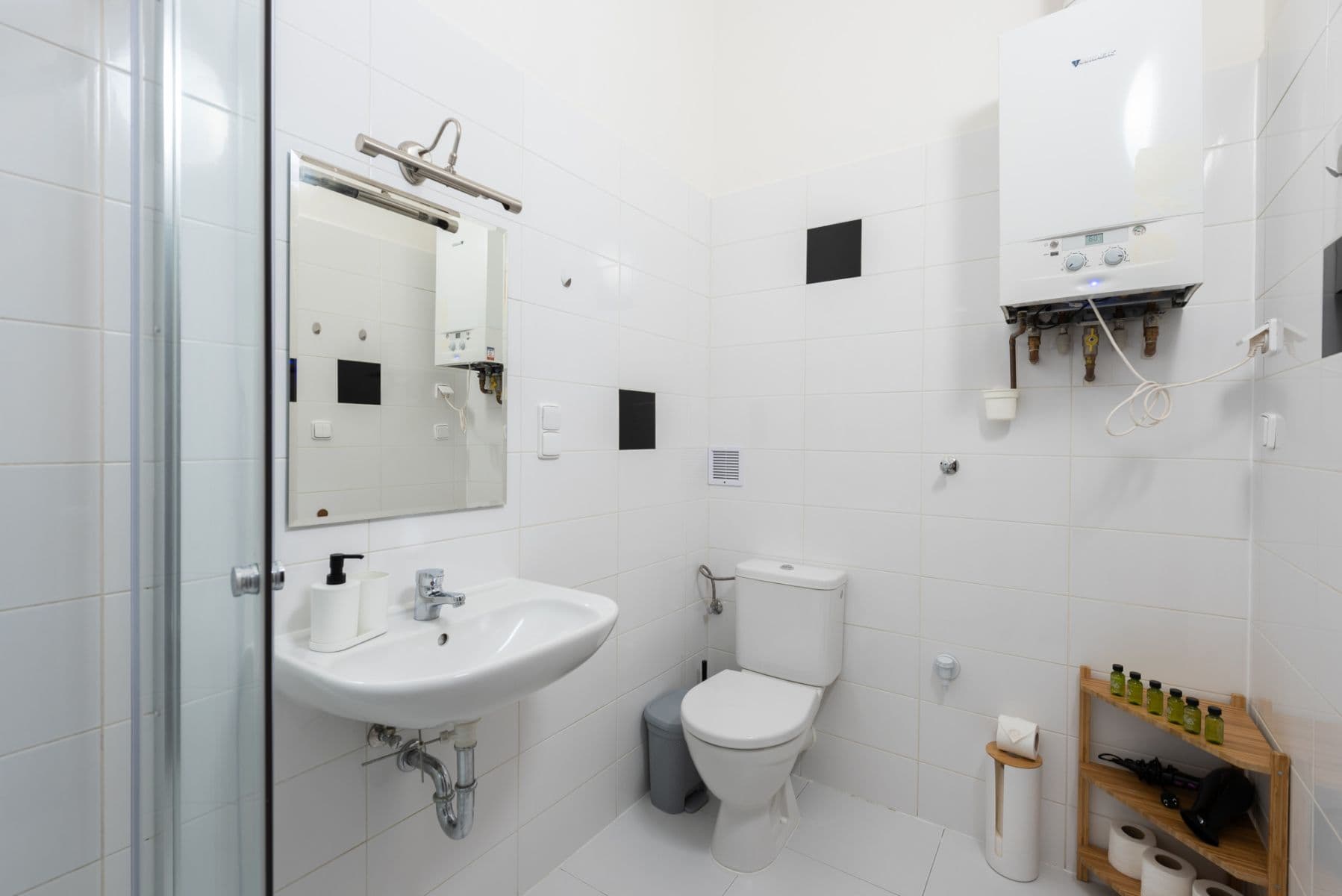 Prenájom bytu 74 m², Těšnov, Praha, Praha Prenájom bytu 74 m², Těšnov, Praha, Praha