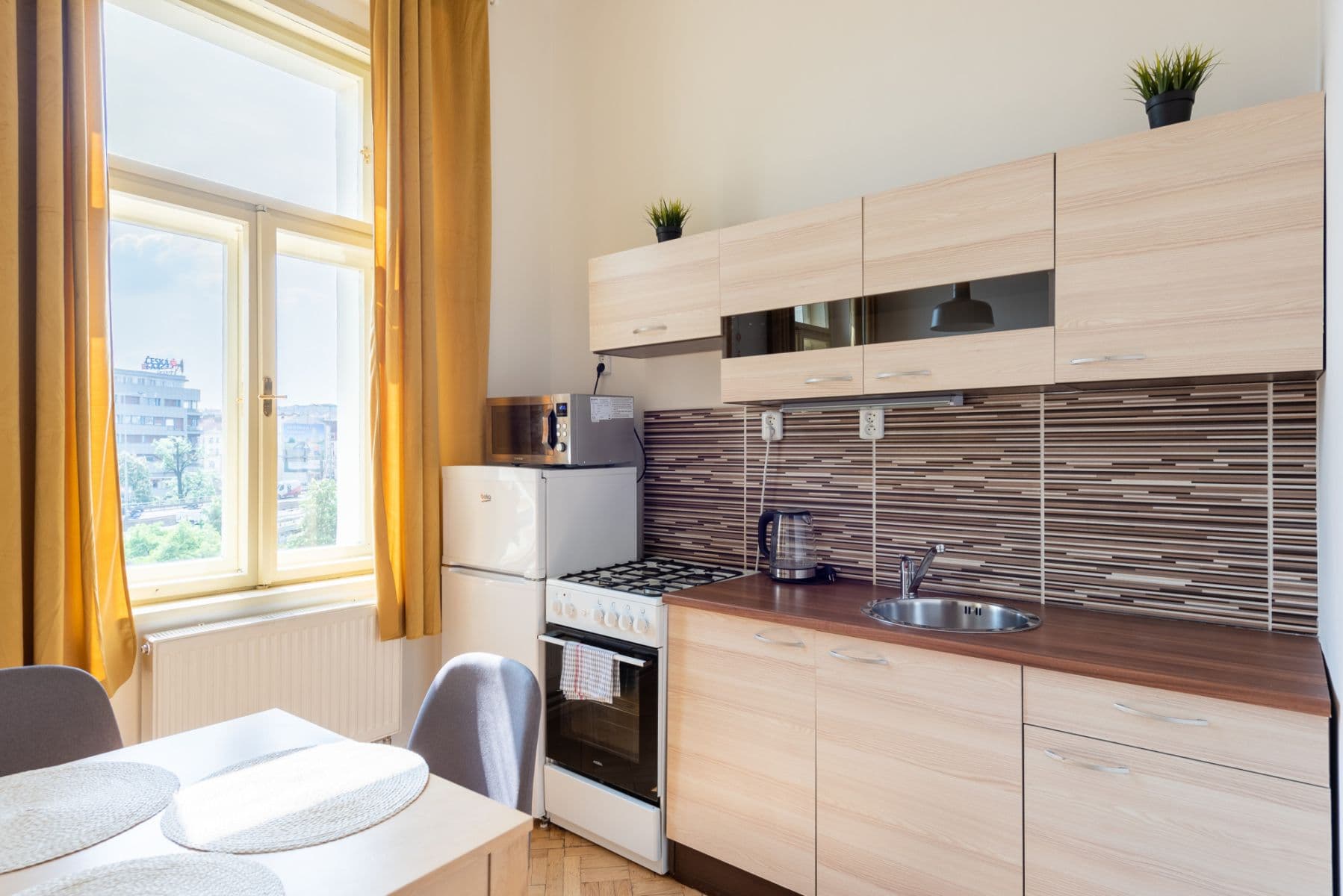 Prenájom bytu 74 m², Těšnov, Praha, Praha Prenájom bytu 74 m², Těšnov, Praha, Praha
