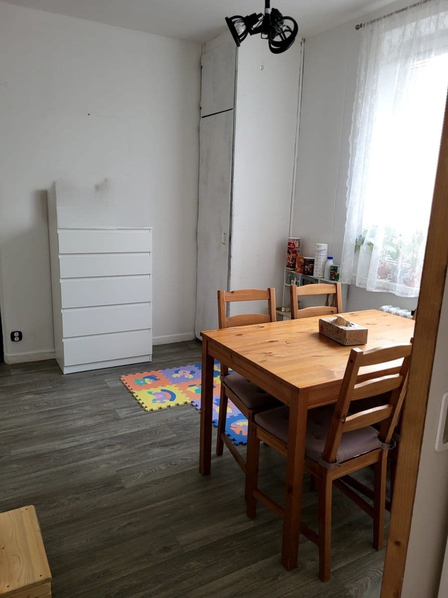 Predaj bytu 2-izbový 68 m², K. Světlé, Zlín, Zlínský kraj Predaj bytu 2-izbový 68 m², K. Světlé, Zlín, Zlínský kraj