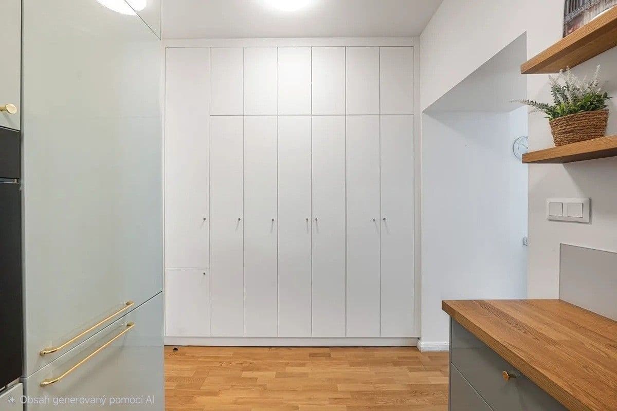 Prenájom bytu 1-izbový 36 m², Záhřebská, Praha, Praha Prenájom bytu 1-izbový 36 m², Záhřebská, Praha, Praha