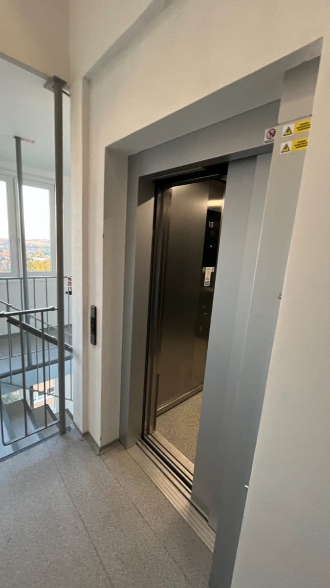 Predaj bytu 3-izbový 87 m², Brdičkova, Praha, Praha Predaj bytu 3-izbový 87 m², Brdičkova, Praha, Praha