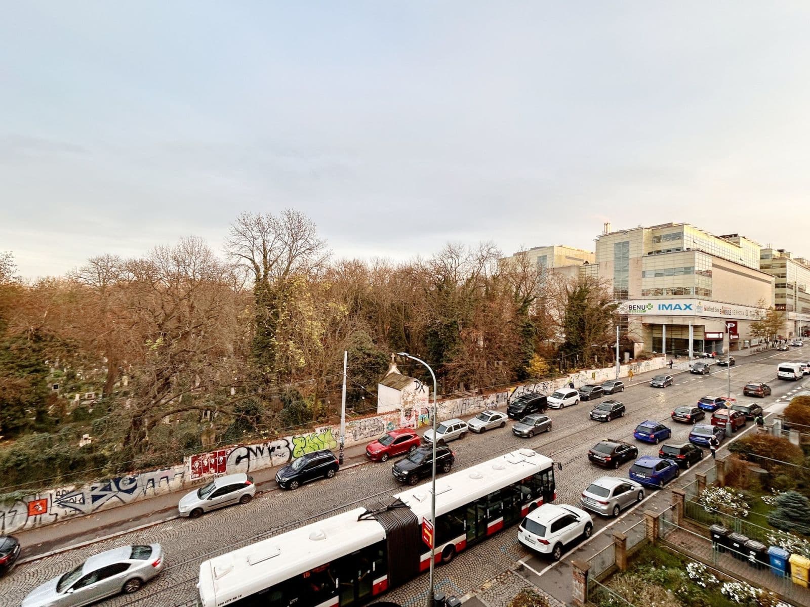 Prenájom bytu 2-izbový 65 m², Jičínská, Praha, Praha Prenájom bytu 2-izbový 65 m², Jičínská, Praha, Praha