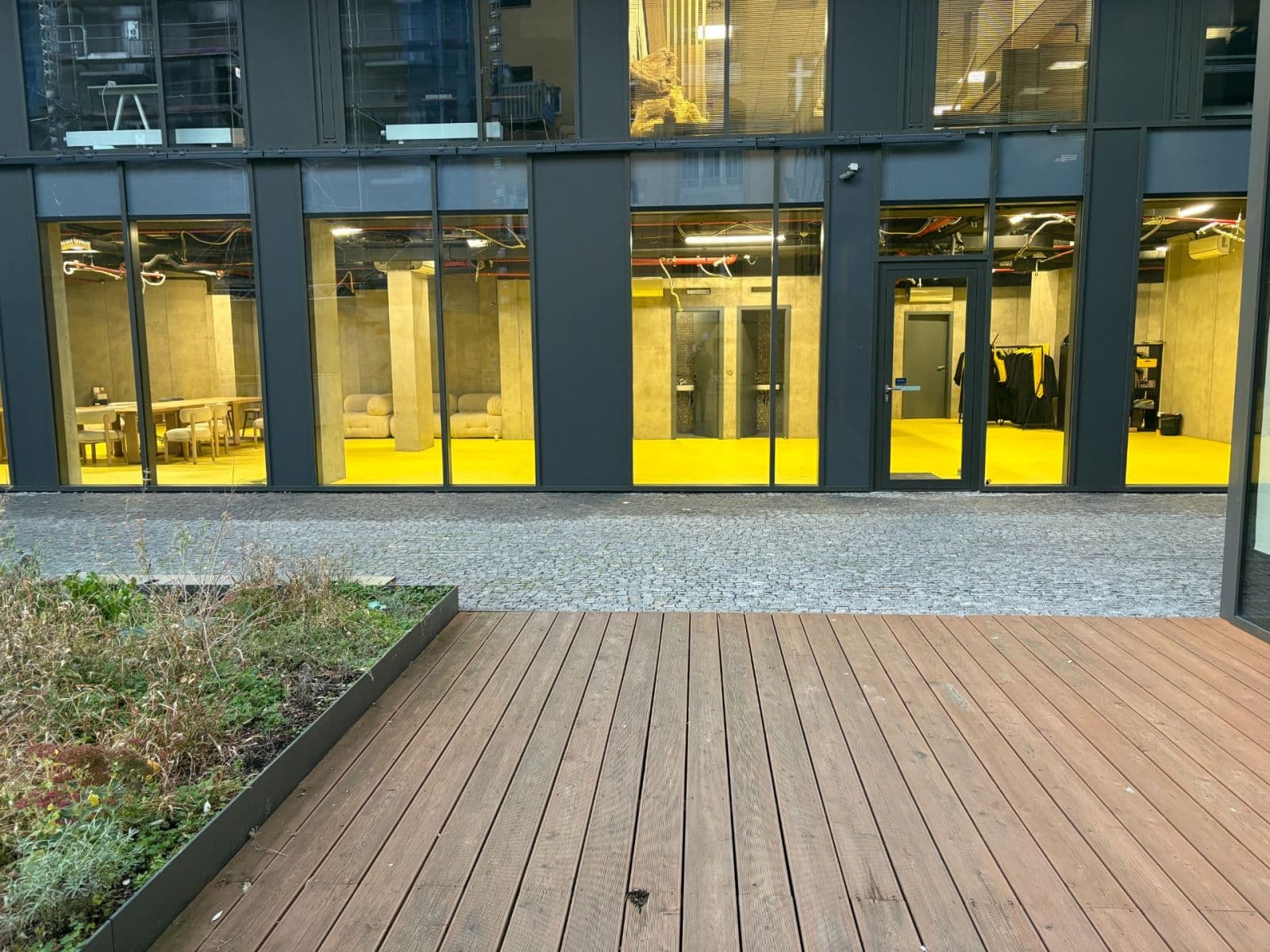 Prenájom nebytového priestoru 215 m², Sokolovská, Praha, Praha Prenájom nebytového priestoru 215 m², Sokolovská, Praha, Praha