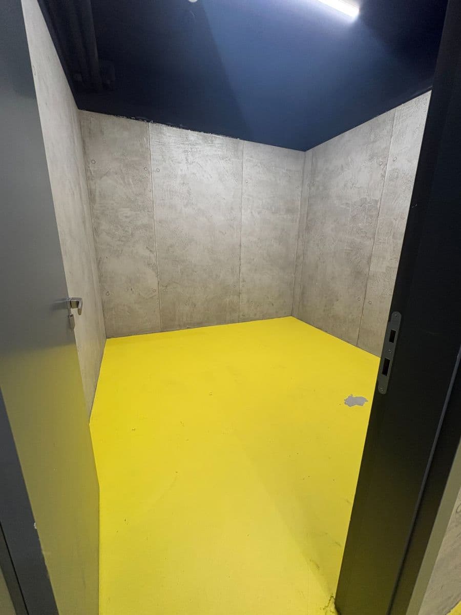 Prenájom nebytového priestoru 215 m², Sokolovská, Praha, Praha Prenájom nebytového priestoru 215 m², Sokolovská, Praha, Praha