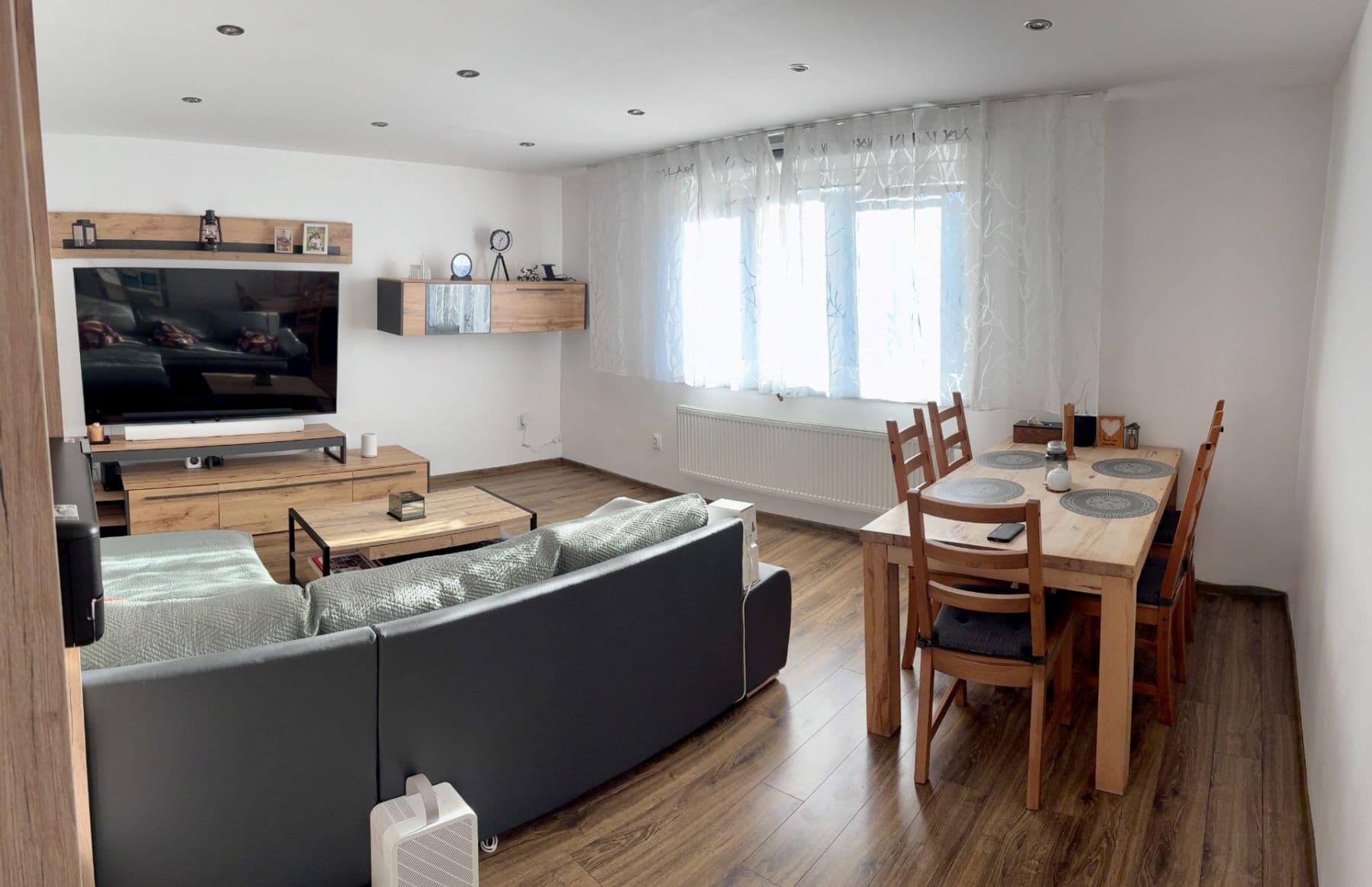Predaj bytu 3-izbový 74 m², Sídl. Beskydské, Frenštát pod Radhoštěm, Moravskoslezský kraj Predaj bytu 3-izbový 74 m², Sídl. Beskydské, Frenštát pod Radhoštěm, Moravskoslezský kraj