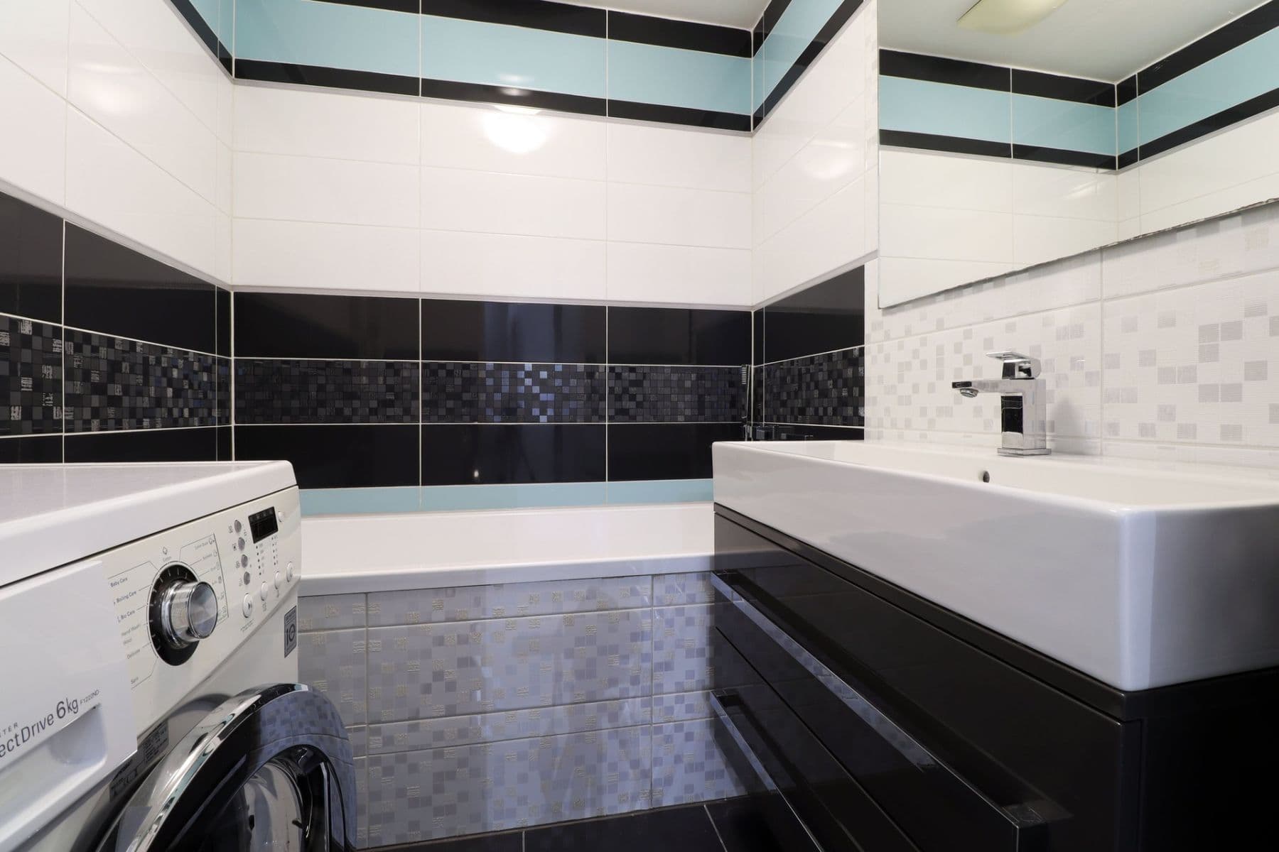 Prenájom bytu 2-izbový 51 m², Sluneční náměstí, Praha, Praha Prenájom bytu 2-izbový 51 m², Sluneční náměstí, Praha, Praha