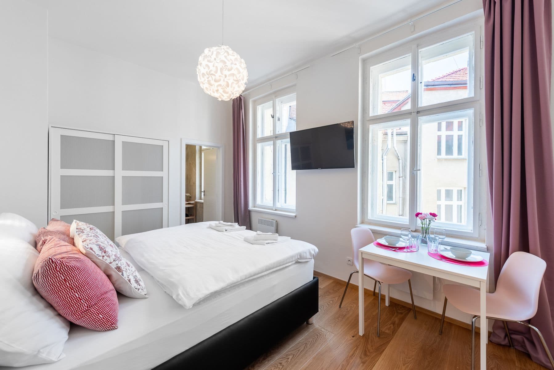 Prenájom bytu 29 m², Těšnov, Praha, Praha Prenájom bytu 29 m², Těšnov, Praha, Praha