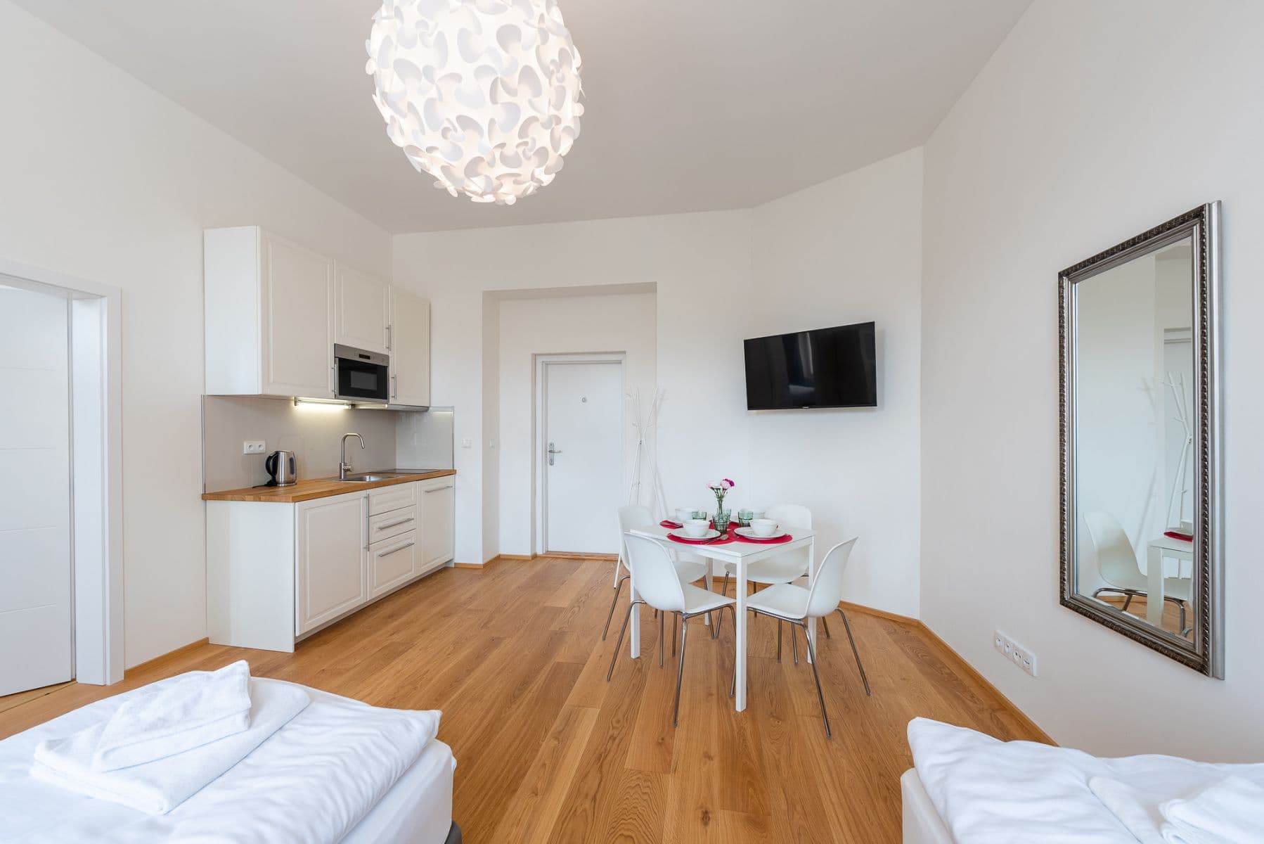 Prenájom bytu 48 m², Těšnov, Praha, Praha Prenájom bytu 48 m², Těšnov, Praha, Praha